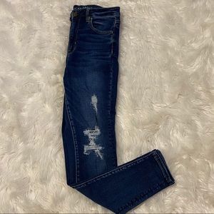 American Eagle Super Hi-Rise Distressed Jeggings
